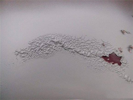 水性工业漆漆膜出现咬底的原因和解决办法